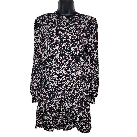 Ann Taylor LOFT floral shorts romper size 4 - Picture 2 of 10